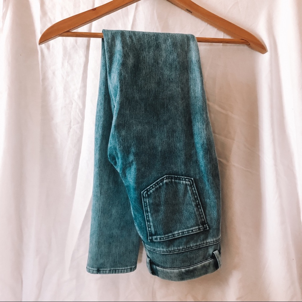Uniqlo ultra stretch denim leggings pants